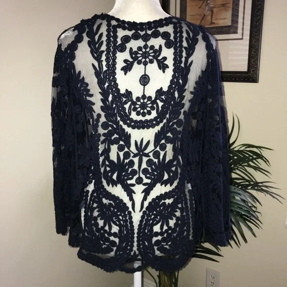 Origami By Vivien Long Sleeve Navy Sheer Lace Womens Top S - Picture 5 of 5